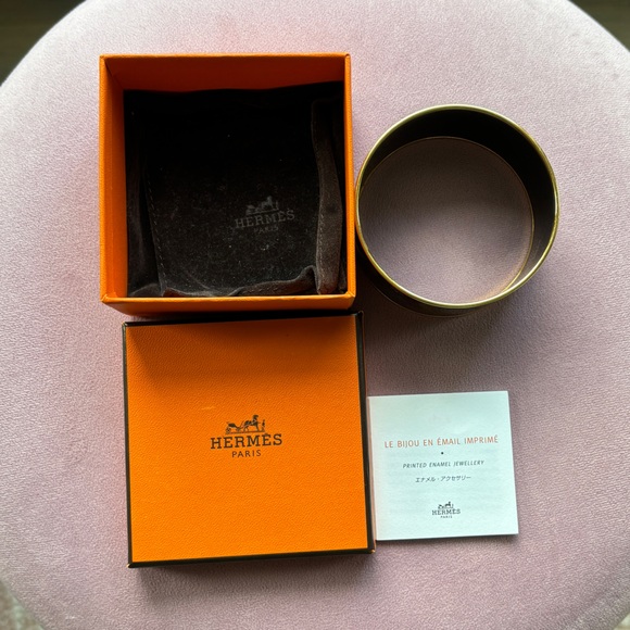 Hermès Extra Wide Les Leopards Bracelet - Picture 8 of 8